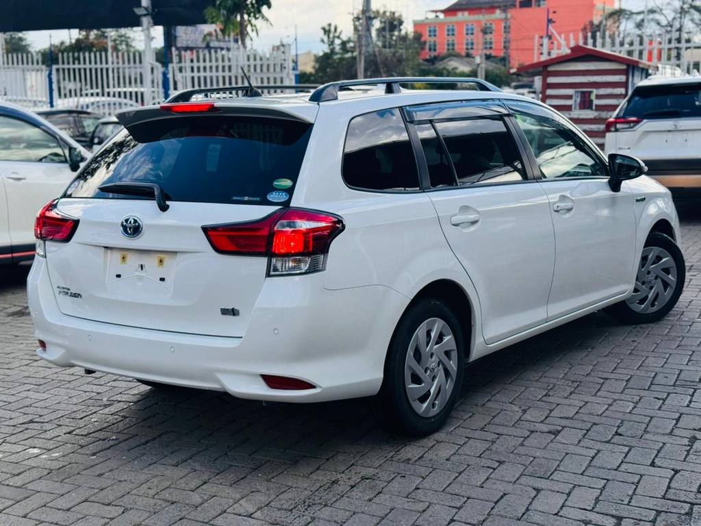 Toyota fielder
