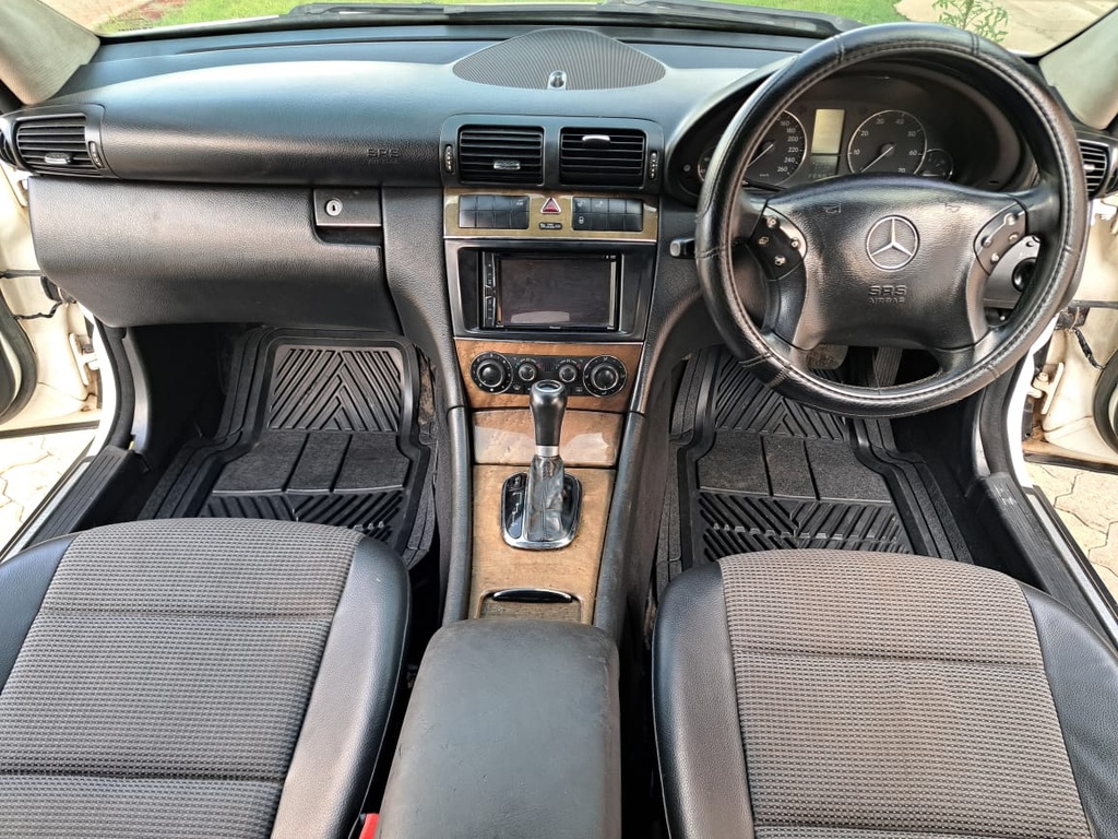 Mercedes Benz C 180