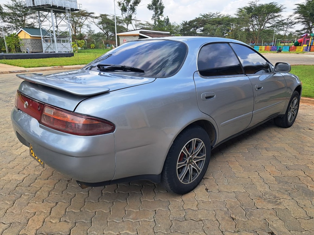 Toyota Carina