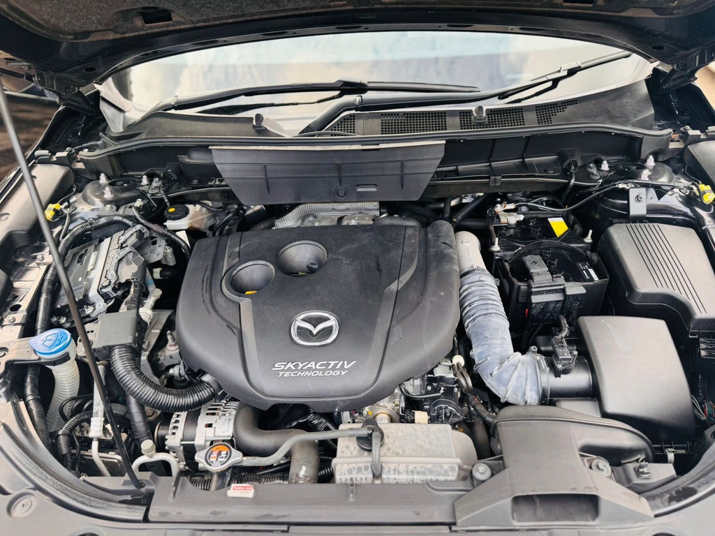 MAZDA CX8