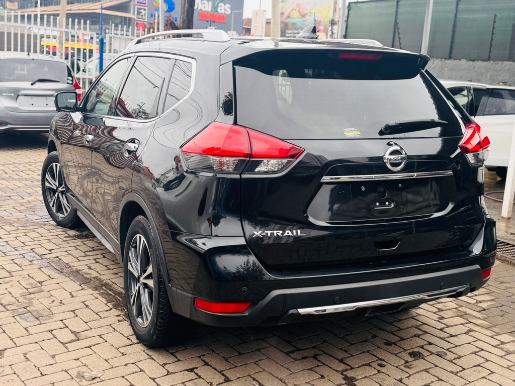 Nissan Extrail