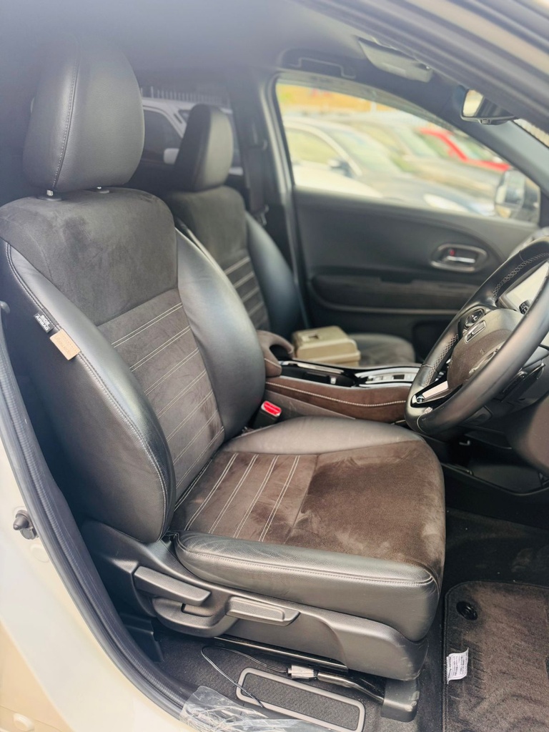 Honda Vezel RS