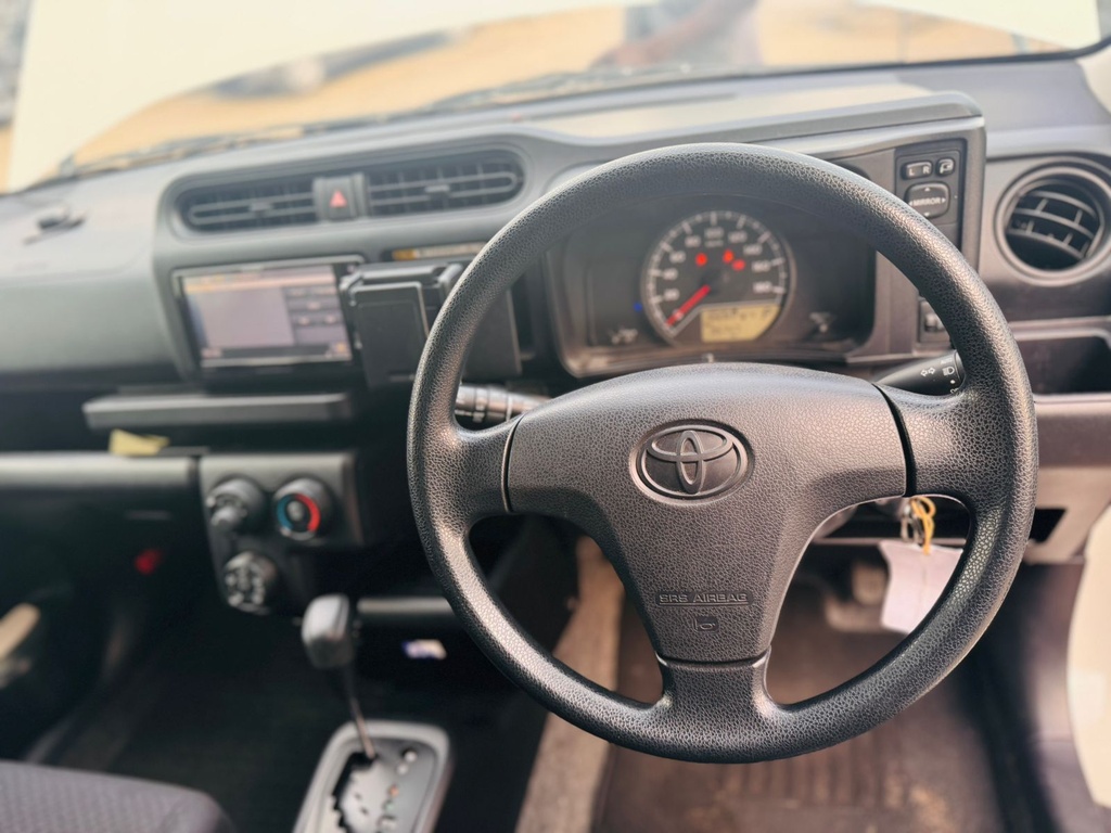Toyota Succeed