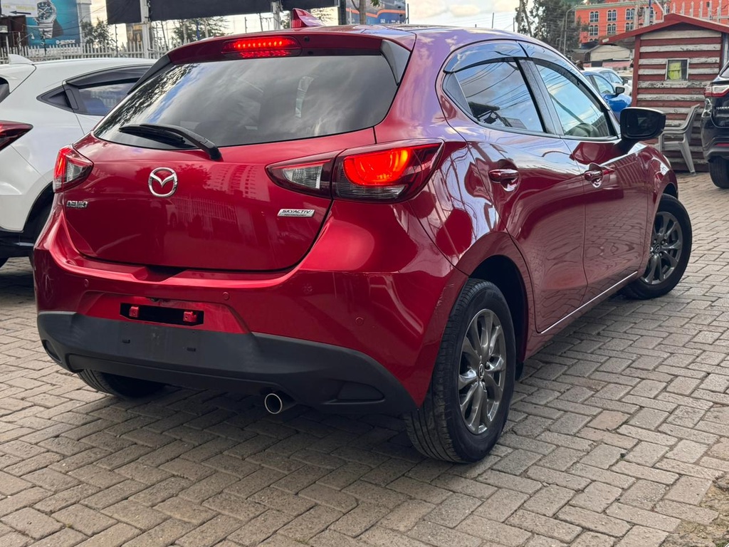 MAZDA DEMIO